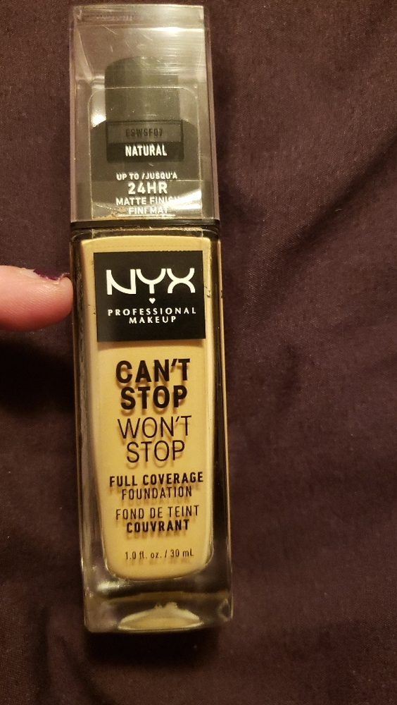 Nyx 24 hr matte foundation *natural*